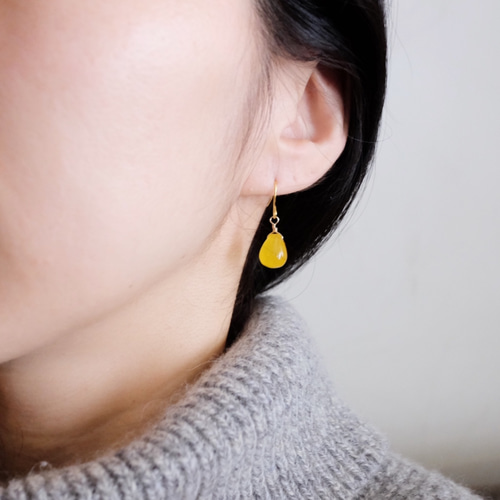 14kgf〉ぽってりビタミンカラー◇天然石ドロップピアス・イヤリング