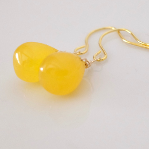 14kgf〉ぽってりビタミンカラー◇天然石ドロップピアス・イヤリング