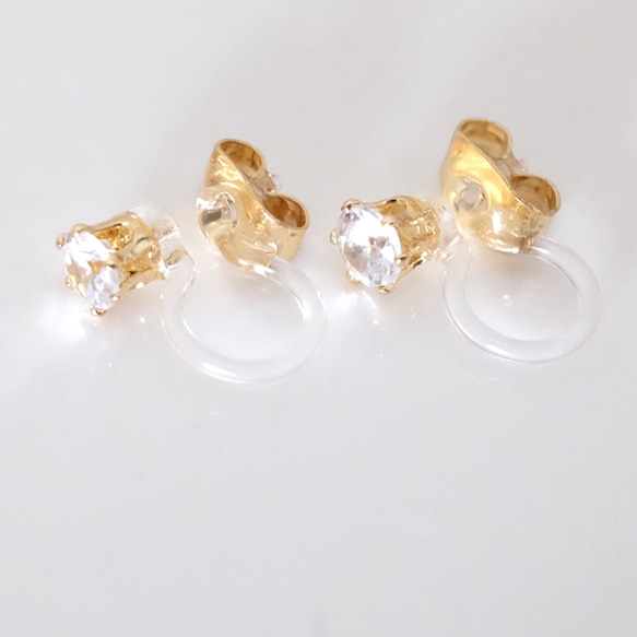 イヤリング〉一粒ジルコニア◇シンプルスワロのノンホールピアス