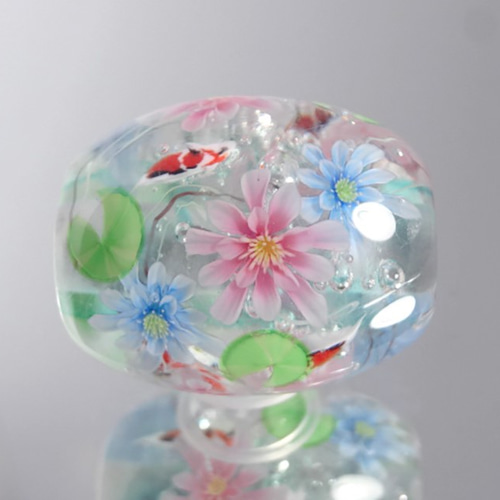 コアガラス　とんぼ玉　紫木蓮　新品未使用 睡蓮と錦鯉のとんぼ玉（ガラス玉） ネックレス・ペンダント 富松望