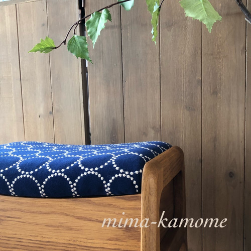 ミナペルホネン タンバリン dop ネイビー スツール ハンドメイド ミナペルホネン タンバリン dop ネイビー スツール ハンドメイド