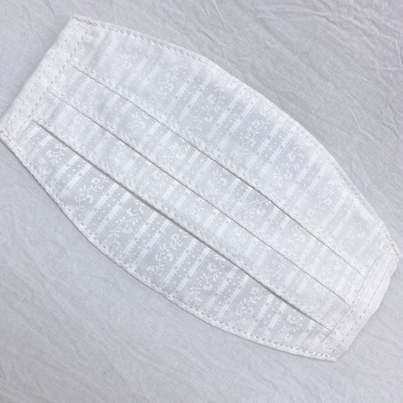 スーパーフィット　冷感　5  マスクカバー ひんやり　接触冷感　白　刺繍　cool 5枚目の画像