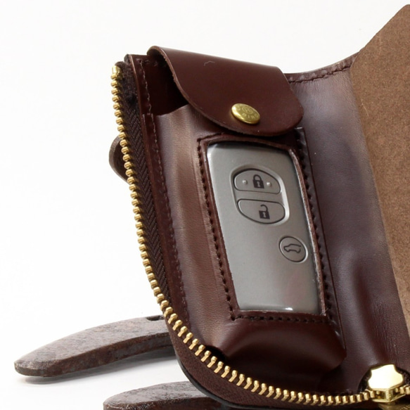 【受注生産】スマートキー収納キーケース　ヌメ革　手染め　タン・ブラウン・ブラック 4枚目の画像