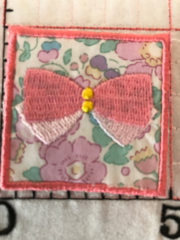リバティ　リボン刺繍アイロンワッペン 入園入学ワンポイントに 2枚目の画像