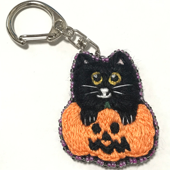 パンプキン黒猫　ハロウィンキーホルダー　かぼちゃ猫 1枚目の画像