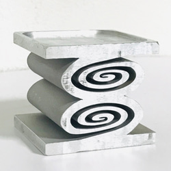 美しいペーパーウエイト インテリア 透明 うずまき