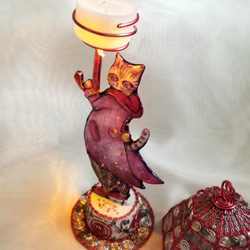 受注制作　傘を持つ猫ピンク(ライト付き) 5枚目の画像