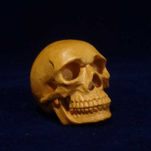 木彫刻 アート 『 スカル 』柘植 根付 木彫刻 ハンドメイド 髑髏