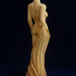 木彫刻 アート『 流れる時 』 トルソ 裸婦 芸術 アート 女性 ハンドメイド 松 手彫り 彫刻 5枚目の画像