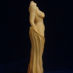 木彫刻 アート『 流れる時 』 トルソ 裸婦 芸術 アート 女性 ハンドメイド 松 手彫り 彫刻 8枚目の画像