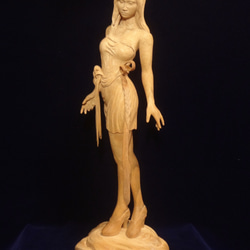 『 水月 』　木彫刻 アート  芸術 アート 女性 ハンドメイド  手彫り　彫刻 4枚目の画像