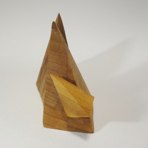 木彫刻 アート『 3つのピラミッド 』 抽象 アート 手彫り オブジェ