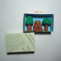 木彫刻マッチ箱アート『 親子ぐま 』くま　熊　動物 　　 2枚目の画像