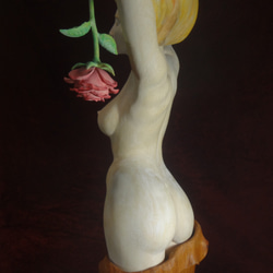 『 ローズ 』  木彫刻 アート 　芸術  ハンドメイド トルソ 手彫り 彫刻 花　薔薇　裸婦　女性　 9枚目の画像
