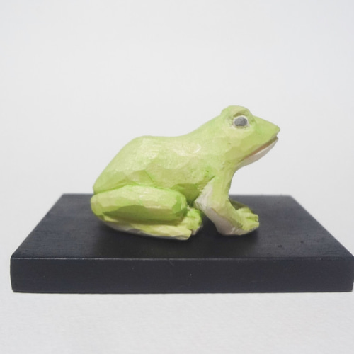 木彫刻 アート『 蛙 』カエル かえる 動物 両生類 芸術 アート