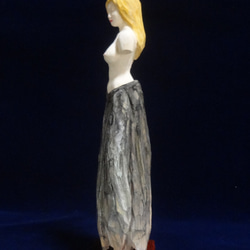木彫刻 アート 『 星の巫女 』 芸術 裸婦　宇宙　トルソ　女性　恒星　ハンドメイド 5枚目の画像