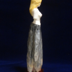 木彫刻 アート 『 星の巫女 』 芸術 裸婦　宇宙　トルソ　女性　恒星　ハンドメイド 6枚目の画像