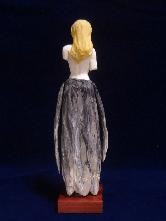 木彫刻 アート 『 星の巫女 』 芸術 裸婦　宇宙　トルソ　女性　恒星　ハンドメイド 9枚目の画像