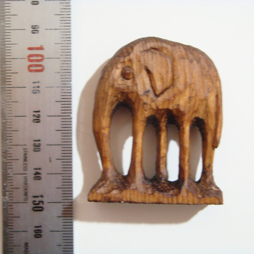 木彫刻 『 アート 象 』 ハンドメイド 動物 ゾウ 芸術 art 松 彫刻