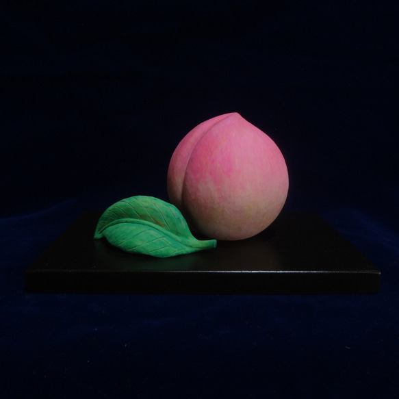 木彫アート 『 桃 』 もも　古代桃　果物　ピンク　 2枚目の画像