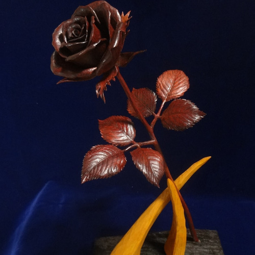 木彫刻 アート 『 薔薇 ～ 散りゆくものへ ～ 』 芸術 手彫り ローズ