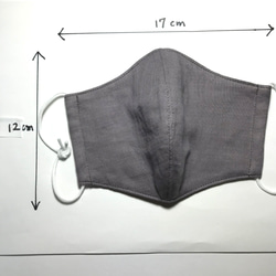 再販即納可⚫︎イニシャル無料⚫︎グレーＷガーゼ＆白Ｗガーゼ×2枚⚫︎ガーゼ6枚合わせの立体マスク⚫︎ふんわり⚫︎布マスク 3枚目の画像