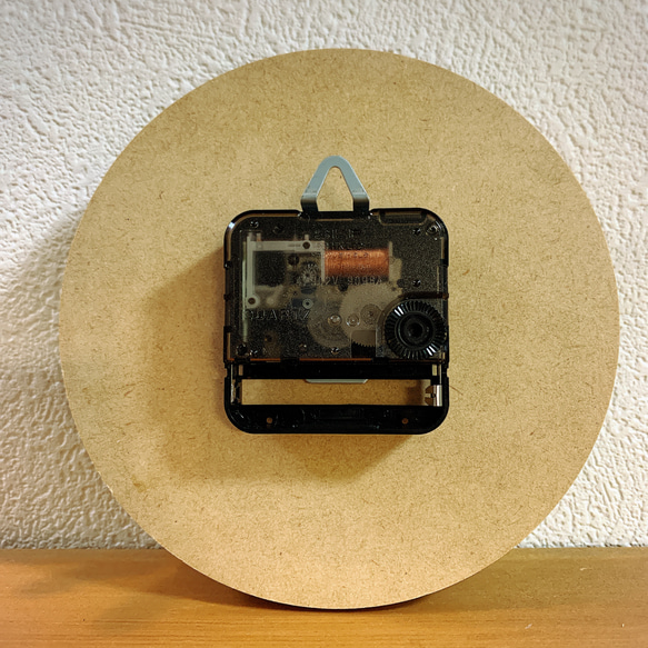 ミニチュア回転寿司時計(単三電池1本、スタンド付き) 6枚目の画像