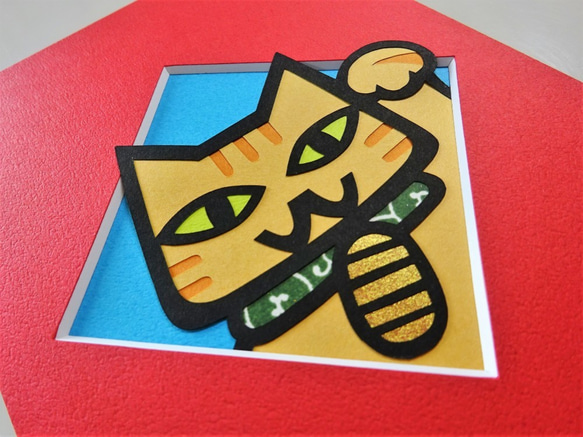 【寄付 対象品】切り絵（2Lサイズ/額なし）茶トラ招き猫　 3枚目の画像
