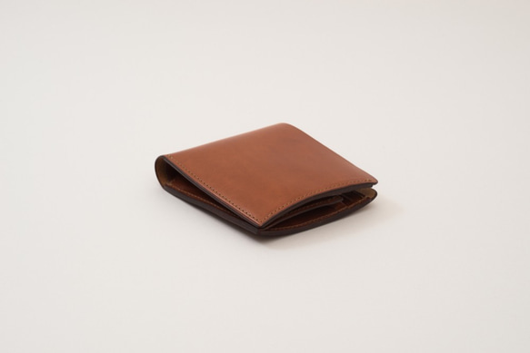 FOLD WALLET　“丸み”のある二つ折り財布 6枚目の画像