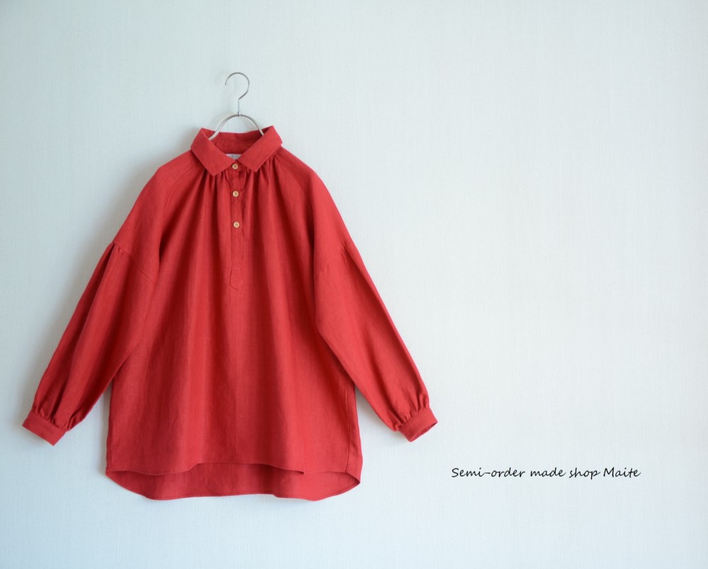 リネン100％　赤のドロップシャツ　プルオーバー