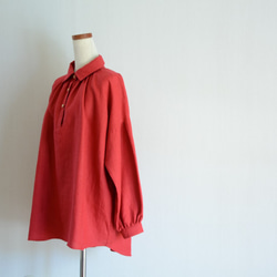 リネン100％　赤のドロップシャツ　プルオーバー 5枚目の画像