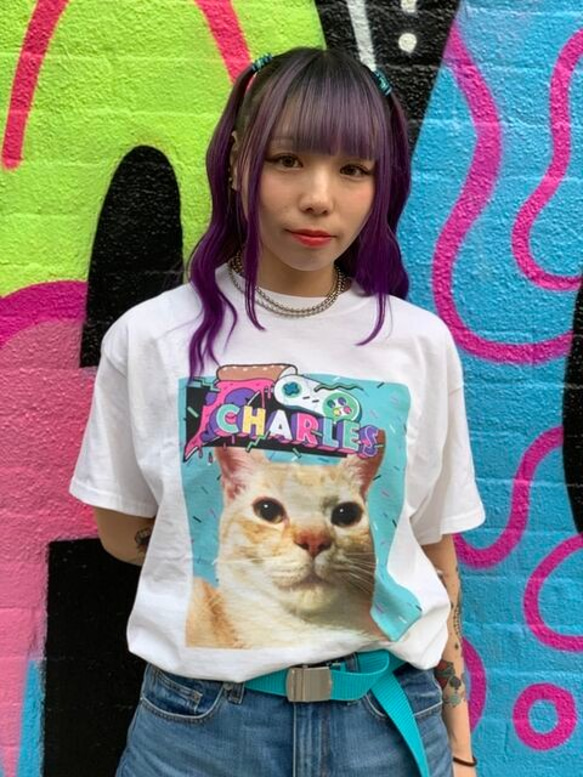 うちの子Tシャツ <80's カラフル> │犬 猫 ペット 1枚目の画像