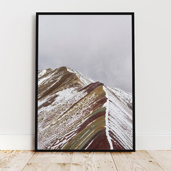 雪で覆われたレインボーマウンテン / ポスター 写真 虹色 ペルー 自然