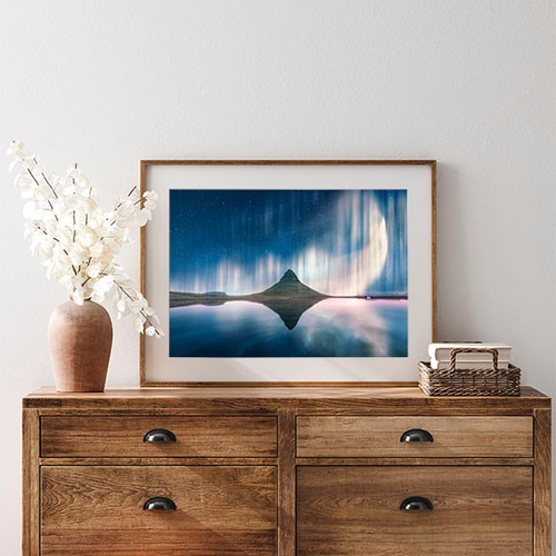 キルキュフェットル山とオーロラ / ポスター 写真 自然 アイスランド