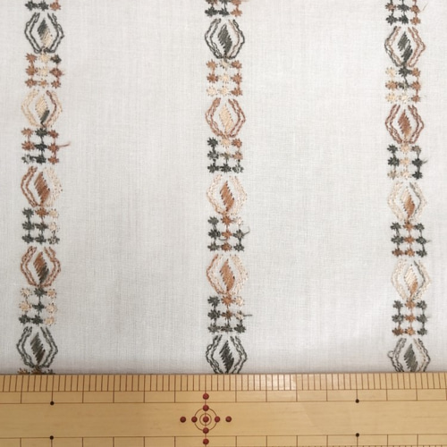 ◇more SALE◇【刺繍生地】 インド綿100％【刺繍 WHITE】4/624