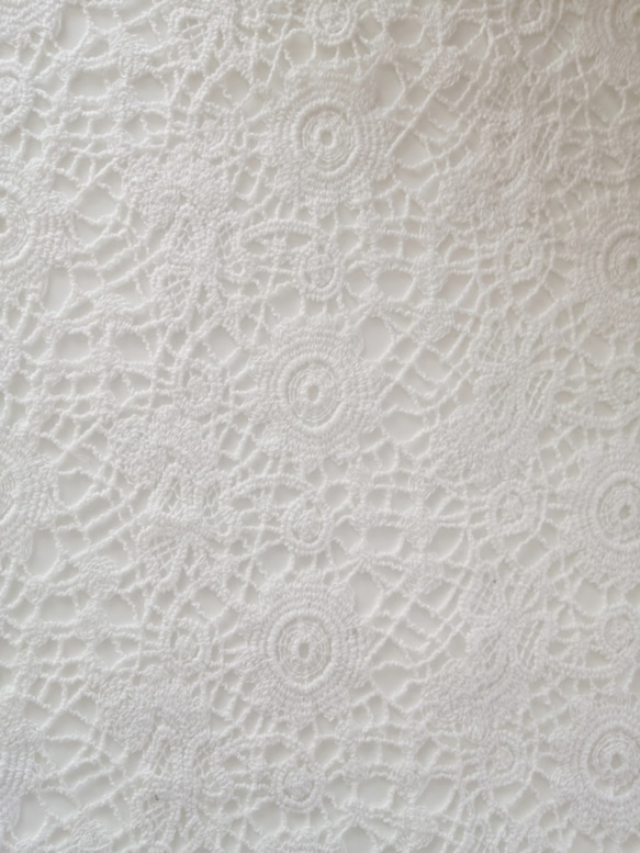 【刺繍生地】　インド綿100％【刺繍　WHITE】SBA-028　 120ｃm巾×50㎝　カット生地 3枚目の画像