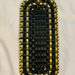 【お好きな色で注文可】マスクホルダー ハワイアンコード  ハンドメイド品 マットブラック×ゴールド 4枚目の画像