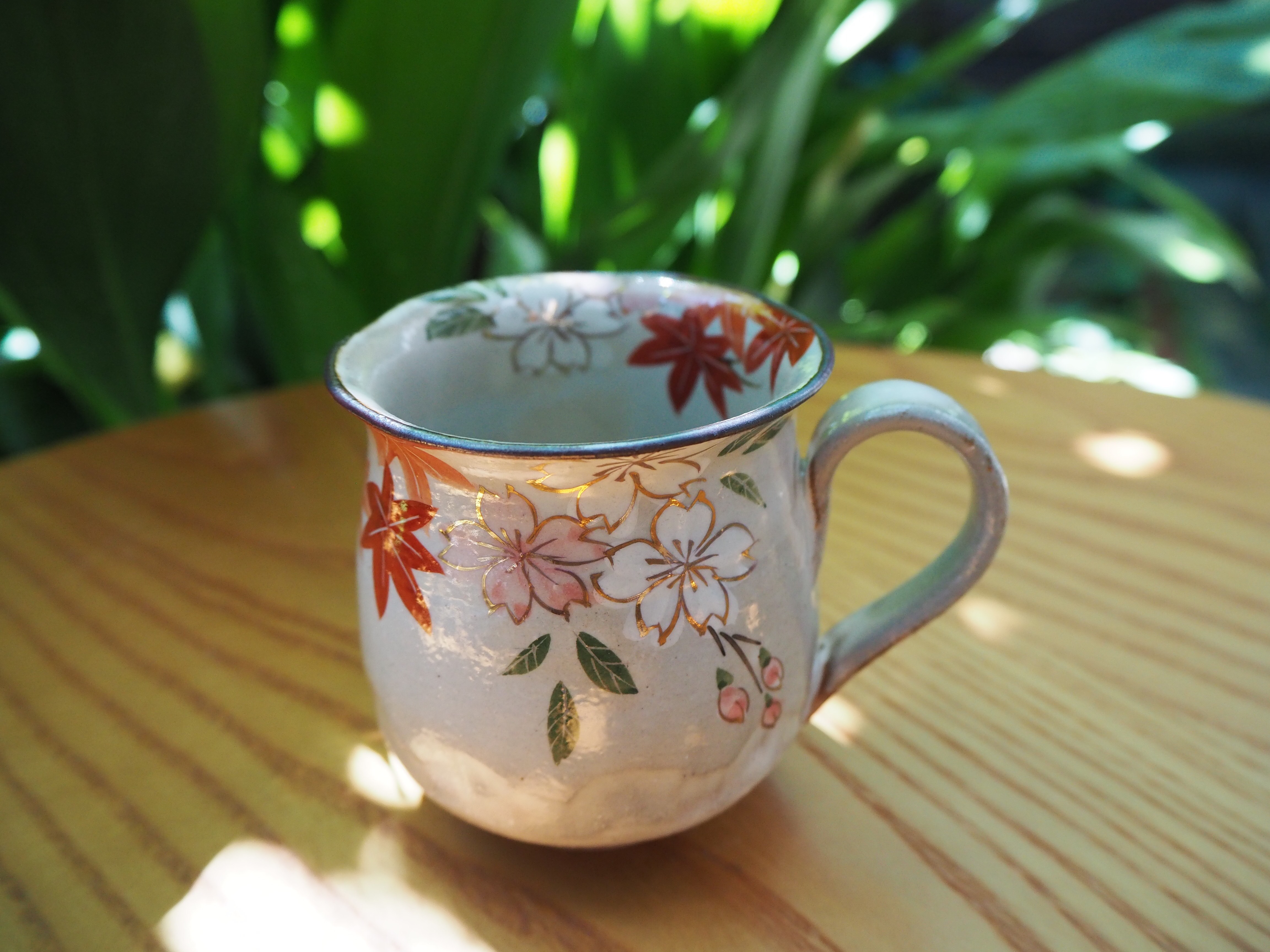 イングランド　アンティーク　マジョリカ焼　桜　カップ