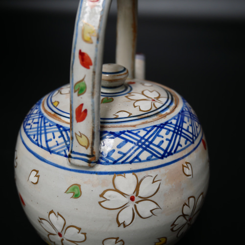 【新品・未使用】陶額　染付桜　京都清水焼　壁掛け　インテリア　桜　藍色 新品・未使用】陶額 染付桜 京都清水焼 壁掛け インテリア 桜 藍色