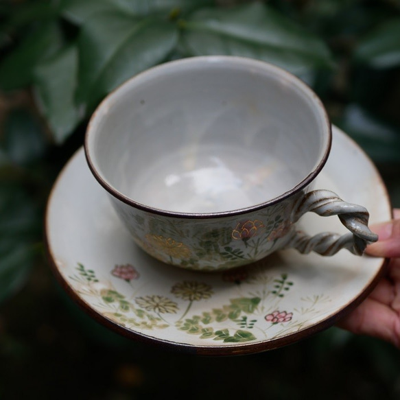 京焼・清水焼  コーヒー碗皿（春草） 1枚目の画像