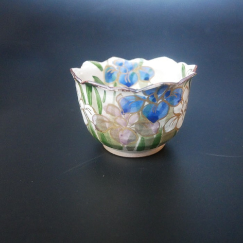京焼・清水焼 乾山写し 色絵 付出し・小鉢(菖蒲) お椀・ボウル 京焼・清水焼 乾山写し 色絵 付出し・小鉢(菖蒲) お椀・ボウル