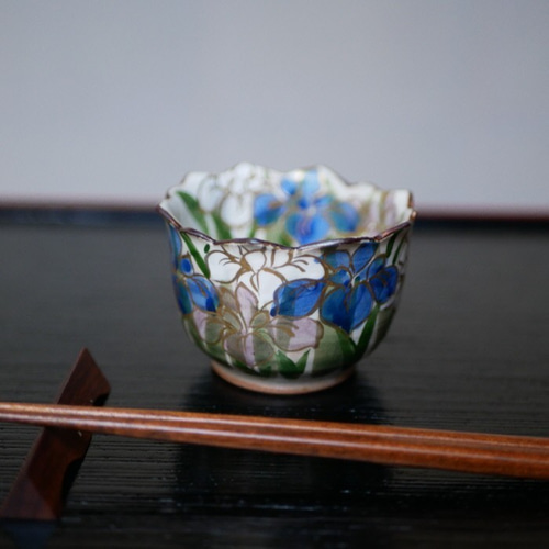 京焼・清水焼 乾山写し 色絵 付出し・小鉢（菖蒲） お椀・ボウル