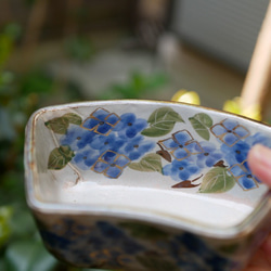 京焼・清水焼  小鉢　（紫陽花・扇形） 3枚目の画像