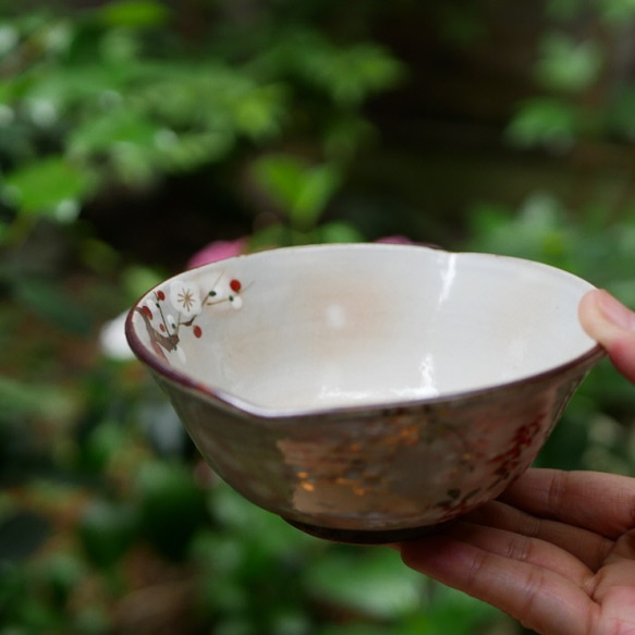 京焼・清水焼　色絵　編み笠鉢　四季草花（梅・桜・鉄線・萩） 2枚目の画像