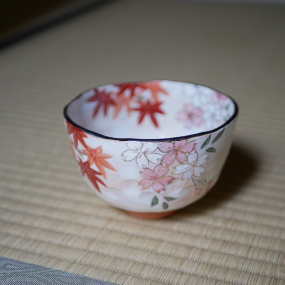 京焼・清水焼　色絵　抹茶茶碗　雲錦（桜と紅葉） 7枚目の画像
