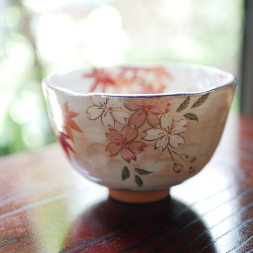 京焼・清水焼 色絵 抹茶茶碗 雲錦(桜と紅葉) 茶碗・めし碗 京焼・清水焼 色絵 抹茶茶碗 雲錦(桜と紅葉) 茶碗・めし碗