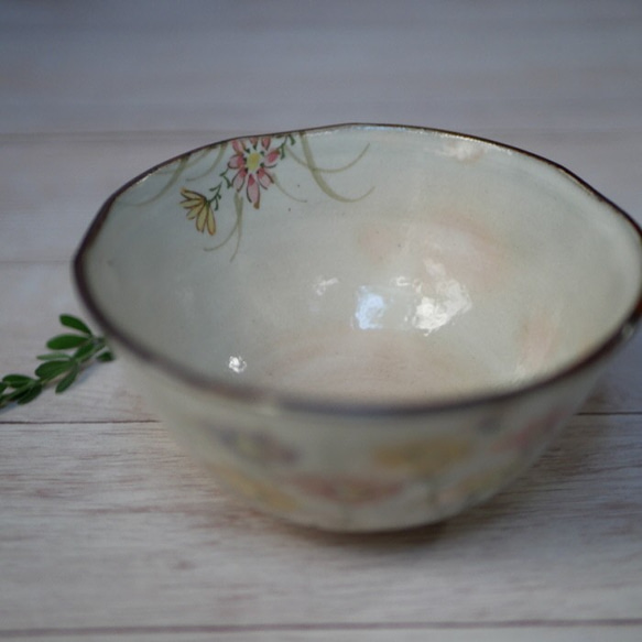 コスモスの図　飯碗（中）　陶器　京焼・清水焼　 3枚目の画像