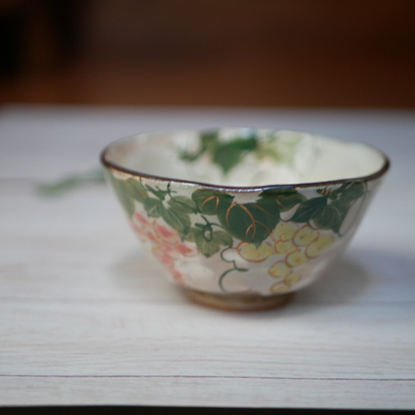 葡萄の図　飯碗（中）　陶器　京焼・清水焼　 2枚目の画像