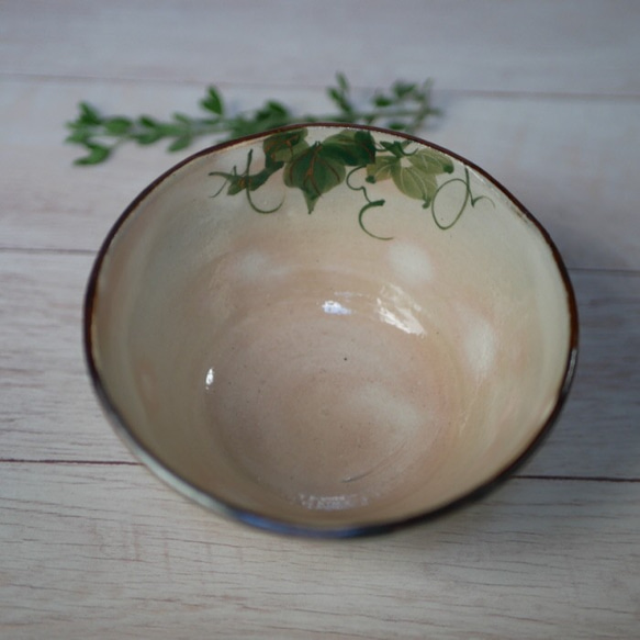 葡萄の図　飯碗（中）　陶器　京焼・清水焼　 3枚目の画像