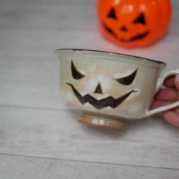 ハロウィン　スープカップ　陶器　 2枚目の画像